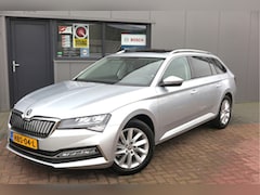 Skoda Superb Combi - 218pk DSG iV Business Edition Plus , Camera , Virtual Cockpit, Panoramadak, Navigatie, , K