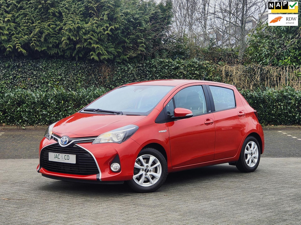 Toyota Yaris - 1.5 Hybrid Edition S Navi - Stoeverw - Camera - AutoWereld.nl