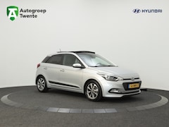 Hyundai i20 - 1.2 HP i-Motion Prem | Panorama dak | Trekhaak | Cruise Control