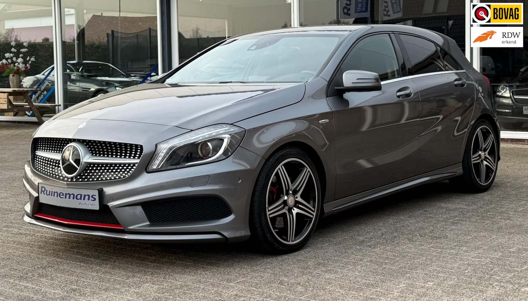 Mercedes-Benz A-klasse - 250 Sport 4MATIC / CAMERA / STOELVERW / XENON - AutoWereld.nl