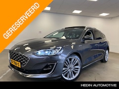 Ford Focus Wagon - 1.5 EcoBoost Vignale Automaat | Leder | Panorama | Trekhaak | LED | 18 Inch | Full Options