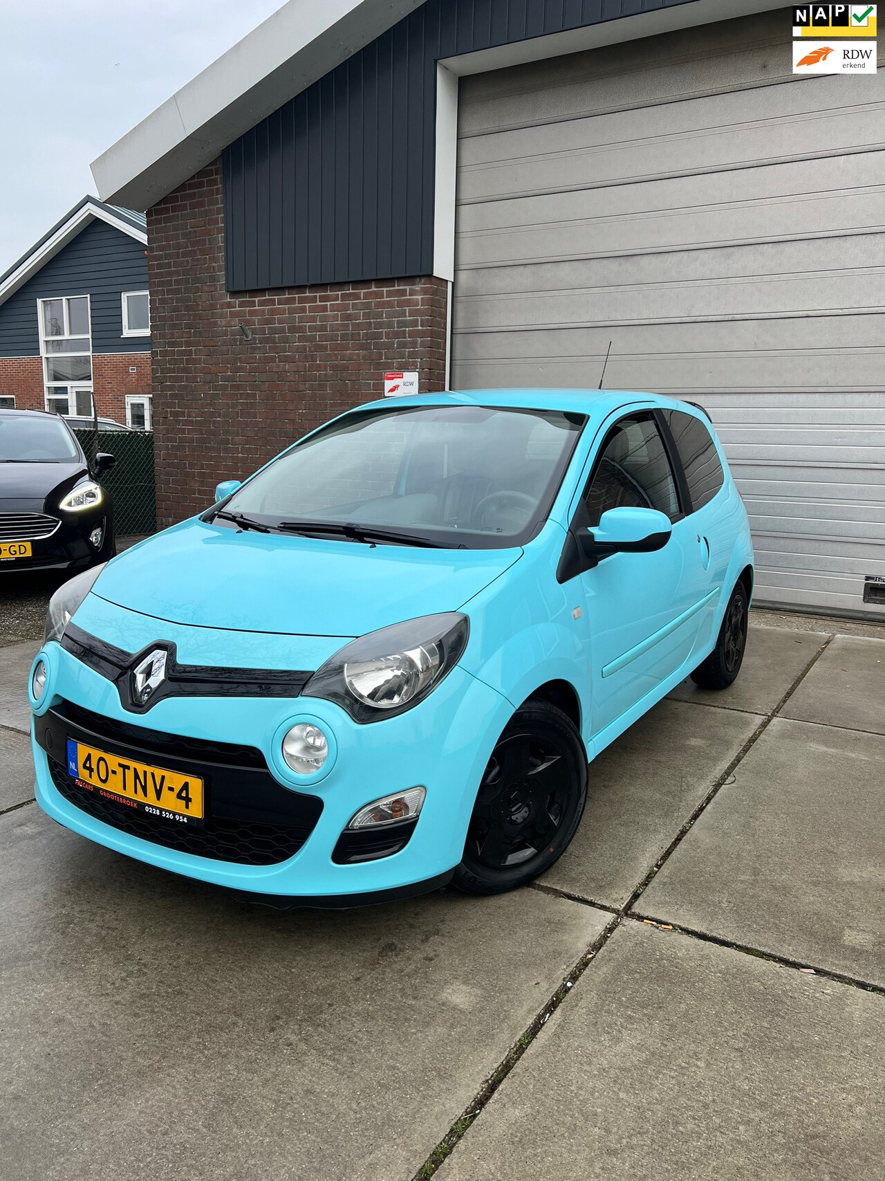 Renault Twingo - 1.2 16V Collection NIEUW STAAT / NIEUWE APK / FULL OPTIONS - AutoWereld.nl