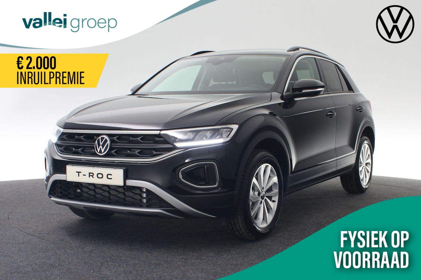 Volkswagen T-Roc - Life Edition 1.5 TSI 110 kW / 150 pk DSG | Camera | LED | Park Assist | Keyless | 17 inch - AutoWereld.nl