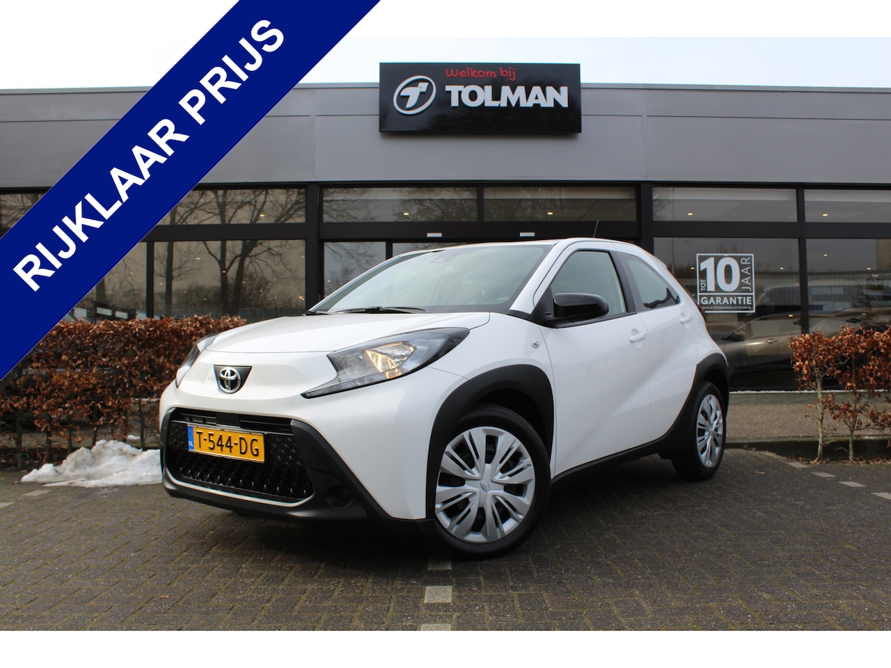 Toyota Aygo X - 1.0 VVT-i MT Play | Rijklaar | Apple/Android | Camera | Adap.cruise | Airco | Bluetooth - AutoWereld.nl