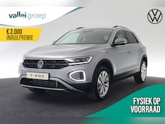 Volkswagen T-Roc - Life Edition 1.5 TSI 110 kW / 150 pk DSG | IQ Light | Camera | Park Assist | Side Assist |