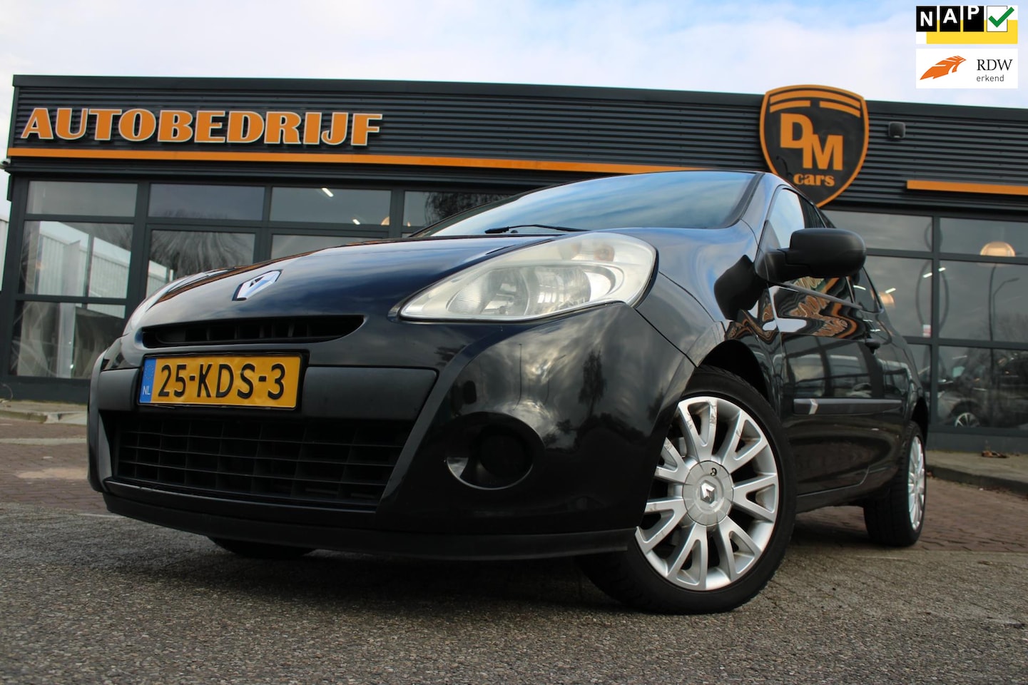 Renault Clio - 1.2 Special Line | Navi | Elektr Ramen | Airco | - AutoWereld.nl