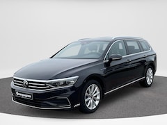 Volkswagen Passat Variant - 1.4 TSI DSG6 GTE Business | Trekhaak | ACC | Pano |