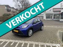 Toyota Aygo X - 1.0 VVT-i S-CVT Play