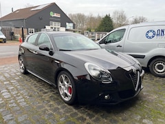 Alfa Romeo Giulietta - 1.6 JTDm Super