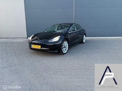 Tesla Model 3 - Standard RWD Plus 60 kWh Zwart AUTOPILOT INCL BTW SOH 91%