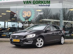 Volvo V60 - 2.4 D6 AWD Plug-In Hybrid Summum Adaptive Cruise