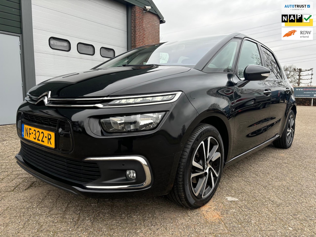 Citroën C4 Picasso - 1.2 PureTech Feel Apple CarPlay Led LMV - AutoWereld.nl