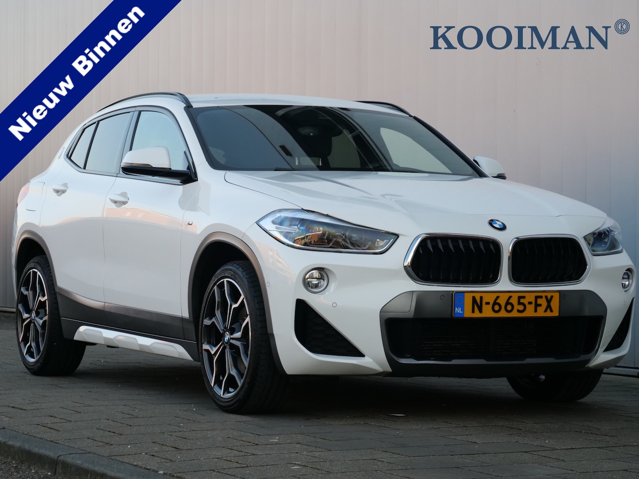 BMW X2 - sDrive18i 141pk High Executive M-pakket Automaat LED / 19 Inch / Navigatie / Stoelverwarmi - AutoWereld.nl