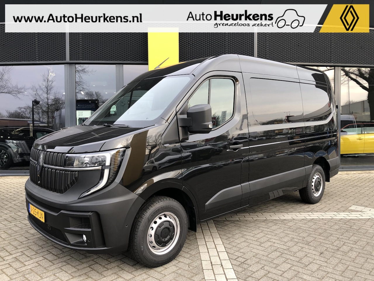 Renault Master - T35 2.0 dCi 130 L2H2 Advance ** BPM-VRIJ ** & Direct leverbaar [ € 19.080,- voordeel ] - AutoWereld.nl