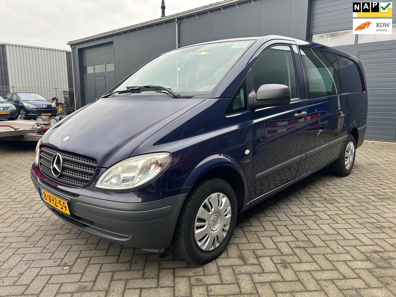 Mercedes-Benz Vito - 111 CDI 320 Lang DC luxe Rolstoellift - Handgas/Rem - AutoWereld.nl