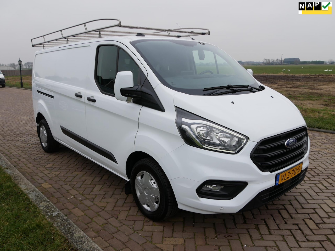 Ford Transit Custom - 300 2.0 TDCI L2H1 77kW Trend AC NAVI CAMERA 3-SEATS - AutoWereld.nl