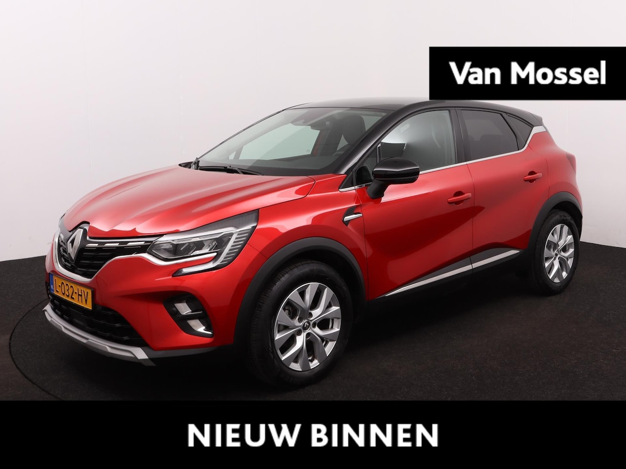 Renault Captur - 1.0 TCe 90Pk Intens | Navigatie | Apple & Android Carplay | Parkeersensoren Voor & Achter - AutoWereld.nl