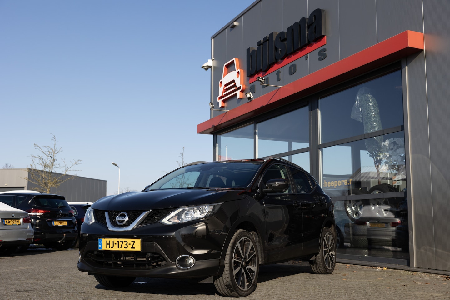 Nissan Qashqai - 1.2 Connect Edition | NL-AUTO | TREKHAAK | NAVI | PANORAMA | 360 CAMERA - AutoWereld.nl