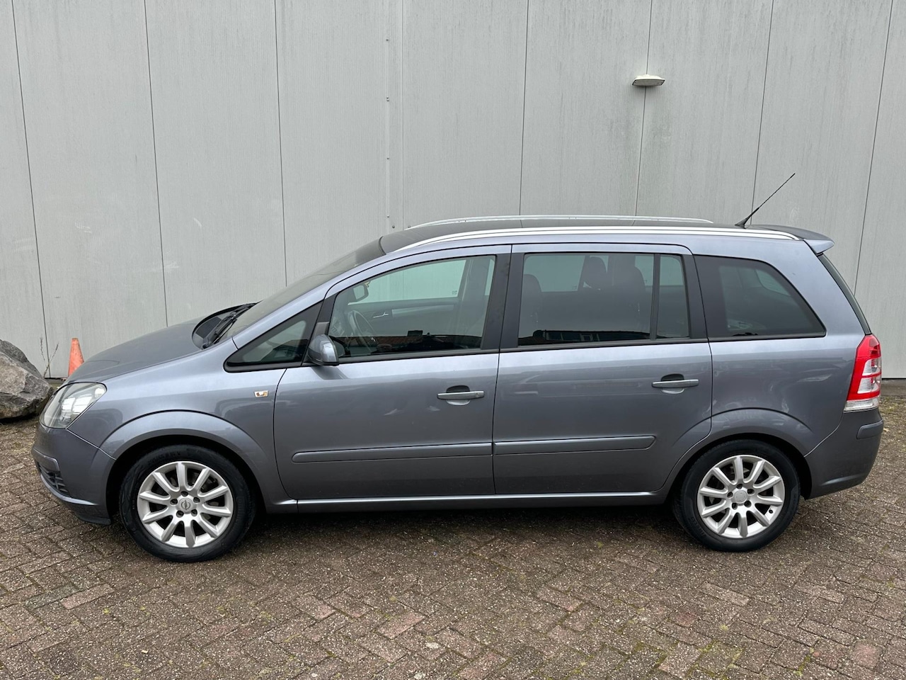 Opel Zafira - 1.8 Temptation 1.8 Temptation - AutoWereld.nl