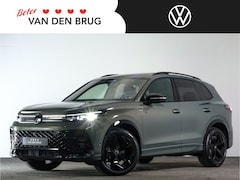 Volkswagen Tiguan - R-Line 1.5 eTSI 150 PK | LED | Black Style | Panoramadak | 360 Camera | Stoel & Stuurwiel