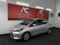 Toyota Yaris - 1.5 Full Hybrid Dynamic - NAVI/KEYLESS/CAM/NAP