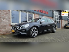 Volvo V60 - 1.6 T4 R-Design 180PK Xenon Schuifdak Navigatie Camera Leer Nette Auto Dealer Onderhouden