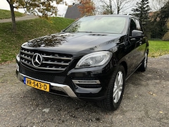 Mercedes-Benz ML-klasse - 350 BLUETEC 4-MATIC Grijs Kenteken, LUCHTVERING, SCHUIFDAK, LEER, NAVI, TREKHAAK