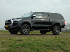 Toyota HiLux - 2.4 D-4D Xtra Cab Professional