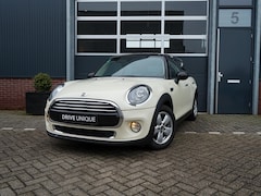 MINI Cooper - 1.5 | Navigatie prof. | Volledig dealer onderhouden | Cruise control