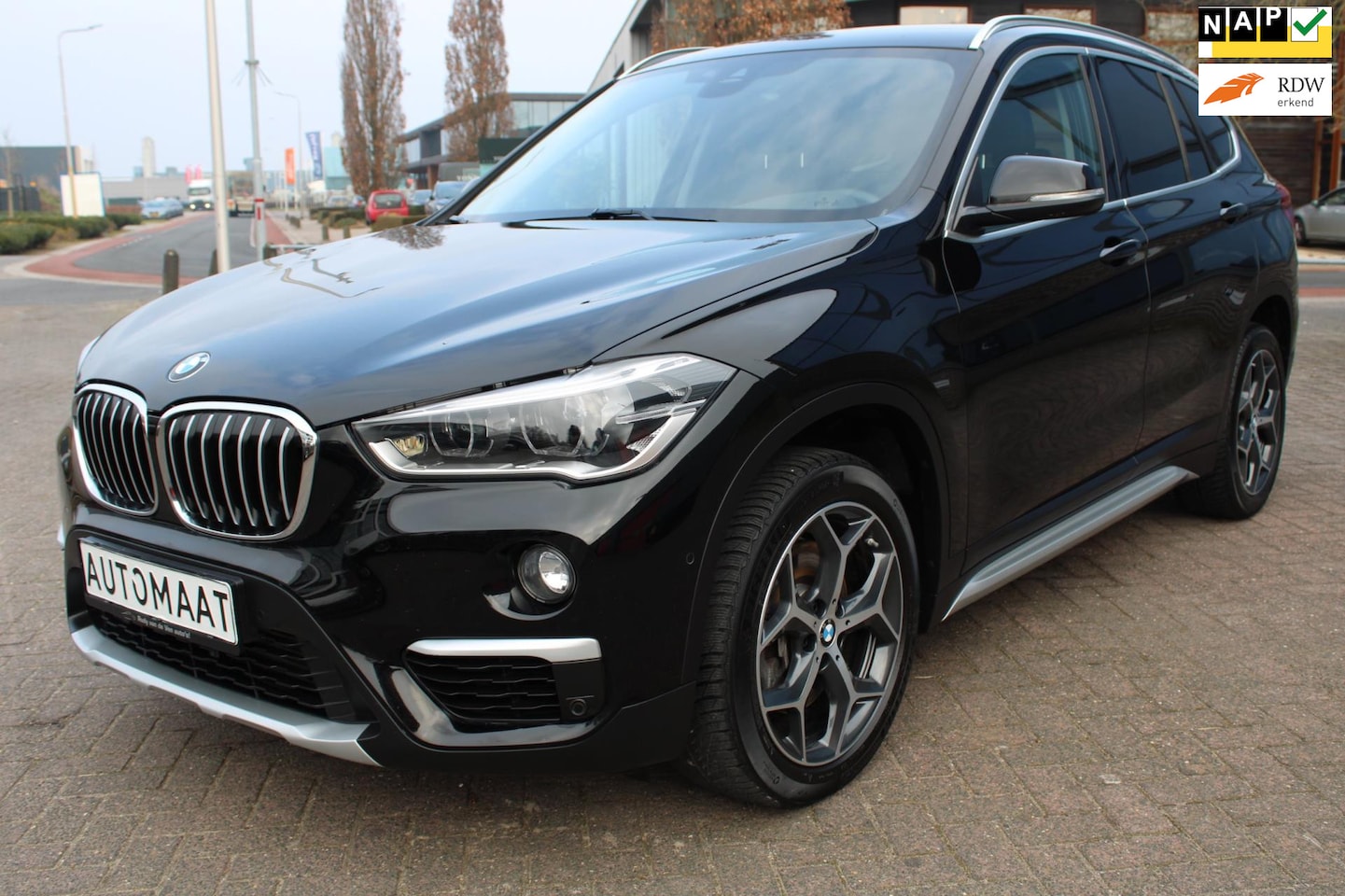 BMW X1 - 2.0i sDrive M Sport BTW AUTO - AutoWereld.nl