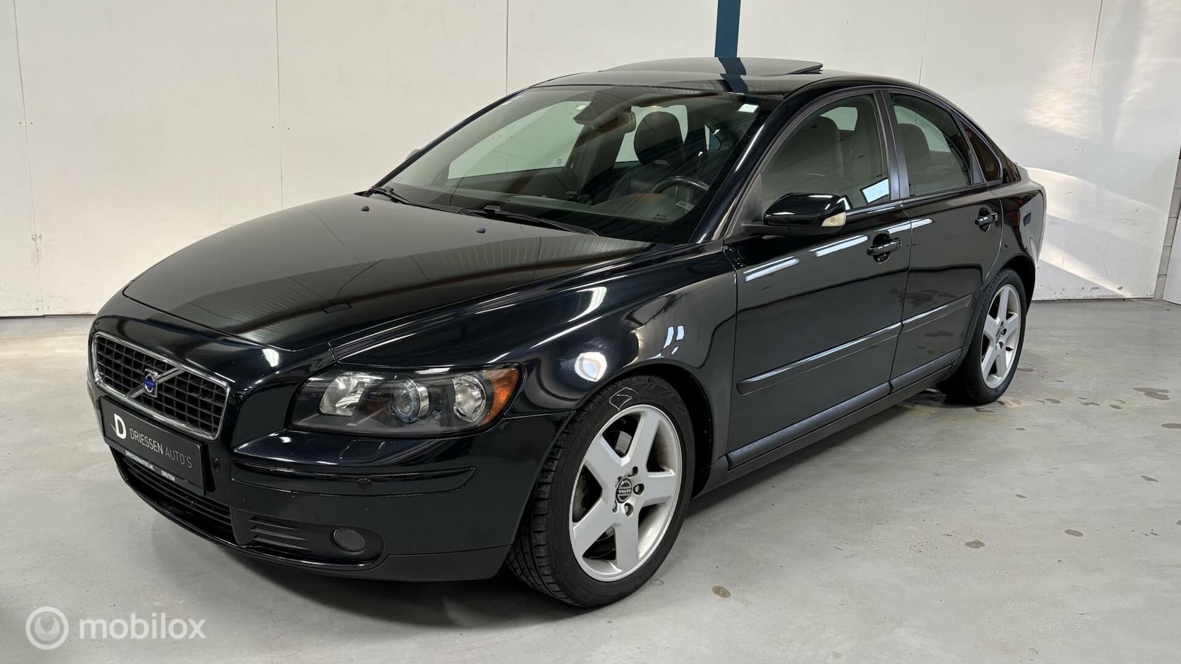 Volvo S40 - 2.5 T5 Summum LEER / XENON / SCHUIFDAK - AutoWereld.nl