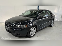 Volvo S40 - 2.5 T5 Summum LEER / XENON / SCHUIFDAK