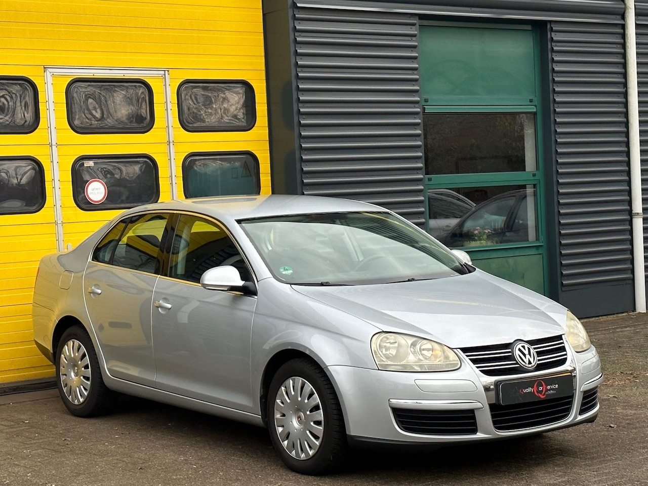 Volkswagen Jetta - 1.6 Comfortline OrgNL/CLIMA/CRUISE - AutoWereld.nl