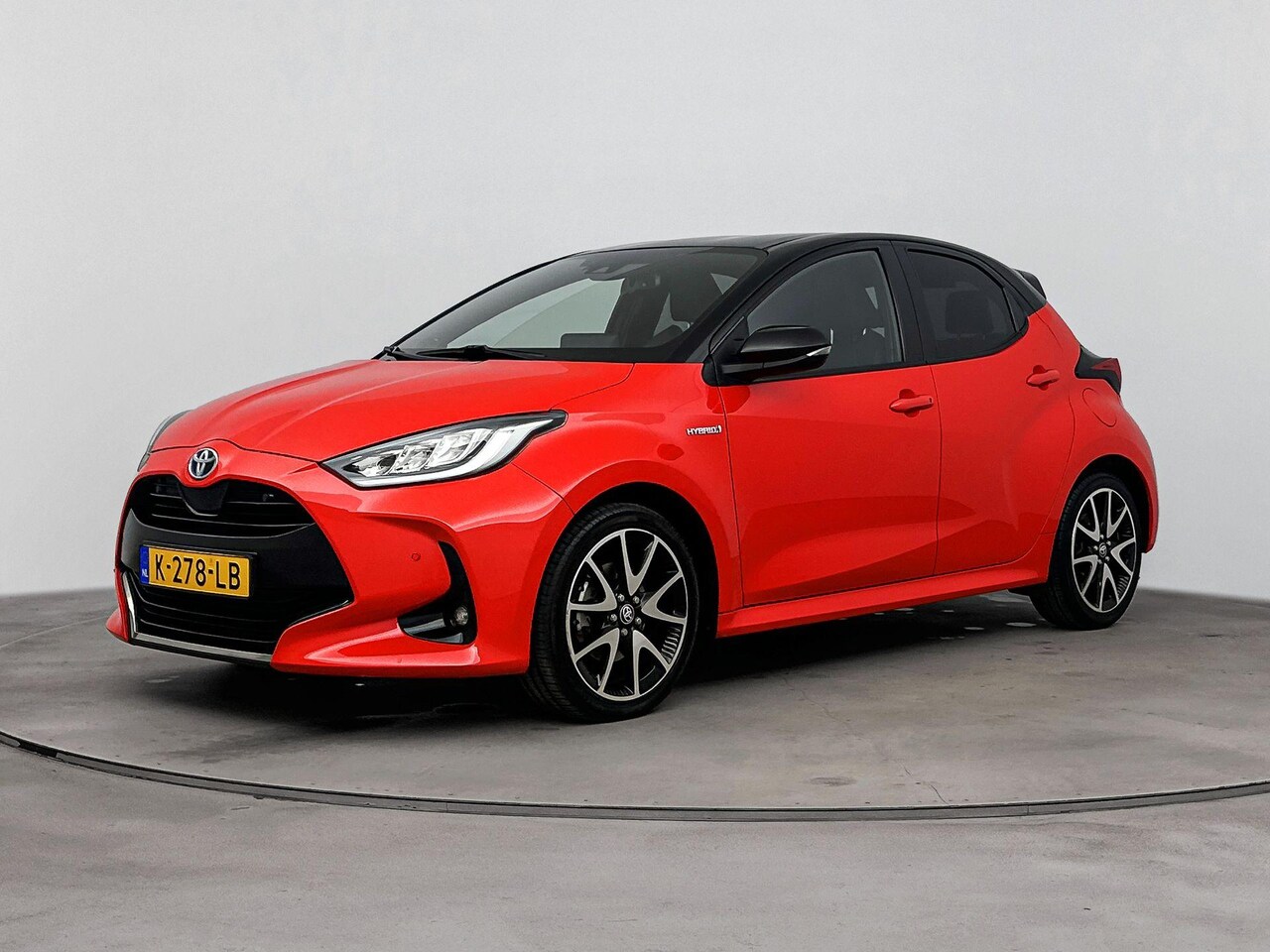 Toyota Yaris - 1.5 Hybrid Launch Edition | JBL | Stoelverwarming - AutoWereld.nl