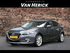 Mazda 3 - 3 2.0 HP GT-M 165PK | BOSE | Navi | Clima