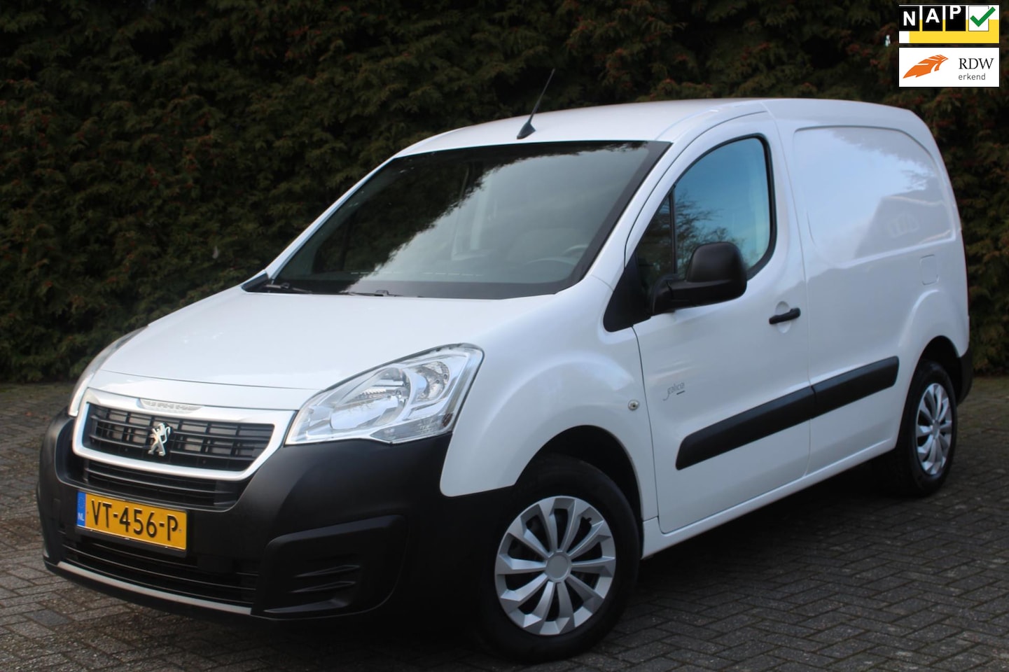 Peugeot Partner - 120 1.6 HDi 75PK L1 XR | Climate Control | NAVI | Cruise Control | PDC - AutoWereld.nl