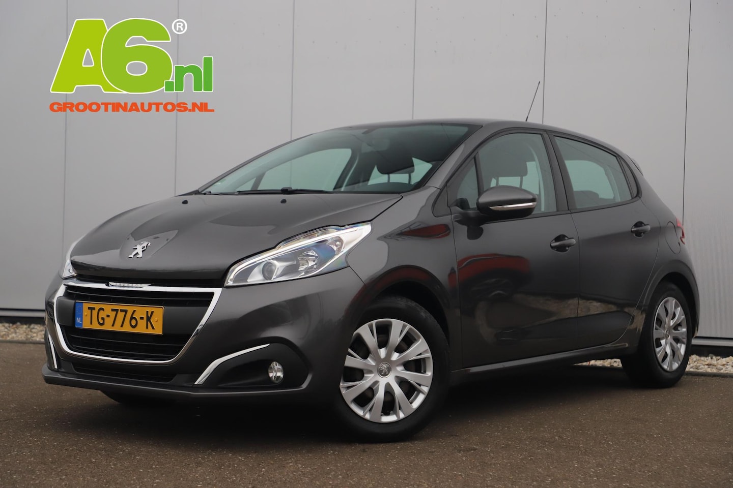 Peugeot 208 - 1.2 PureTech Blue Lion Nieuwe DB Riem! Navigatie Carplay Android Bluetooth Airco Cruise Pa - AutoWereld.nl