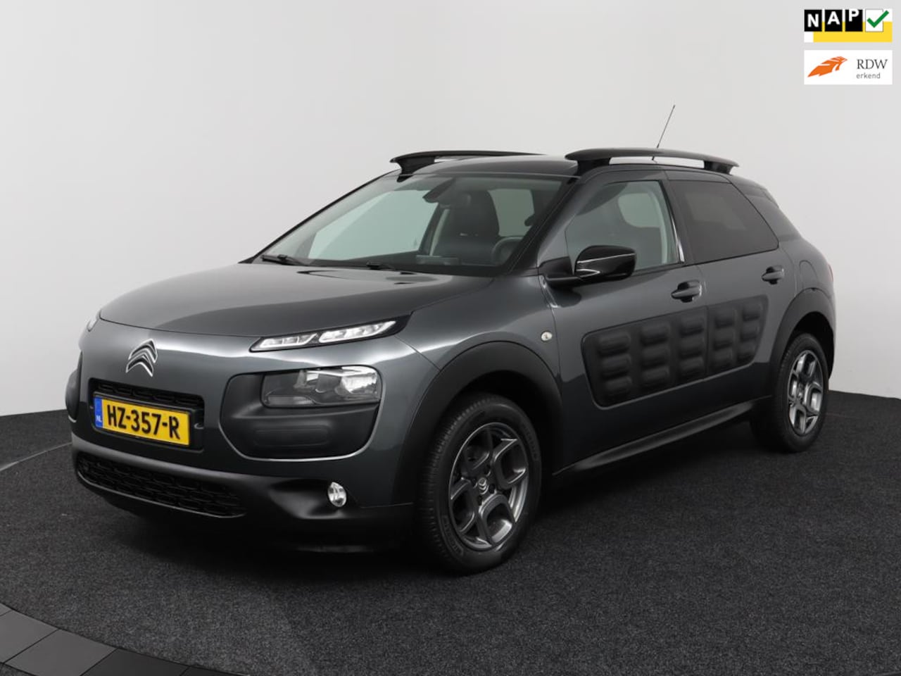 Citroën C4 Cactus - 1.2 PURETECH SHINE PANO LEDER NAVI - AutoWereld.nl