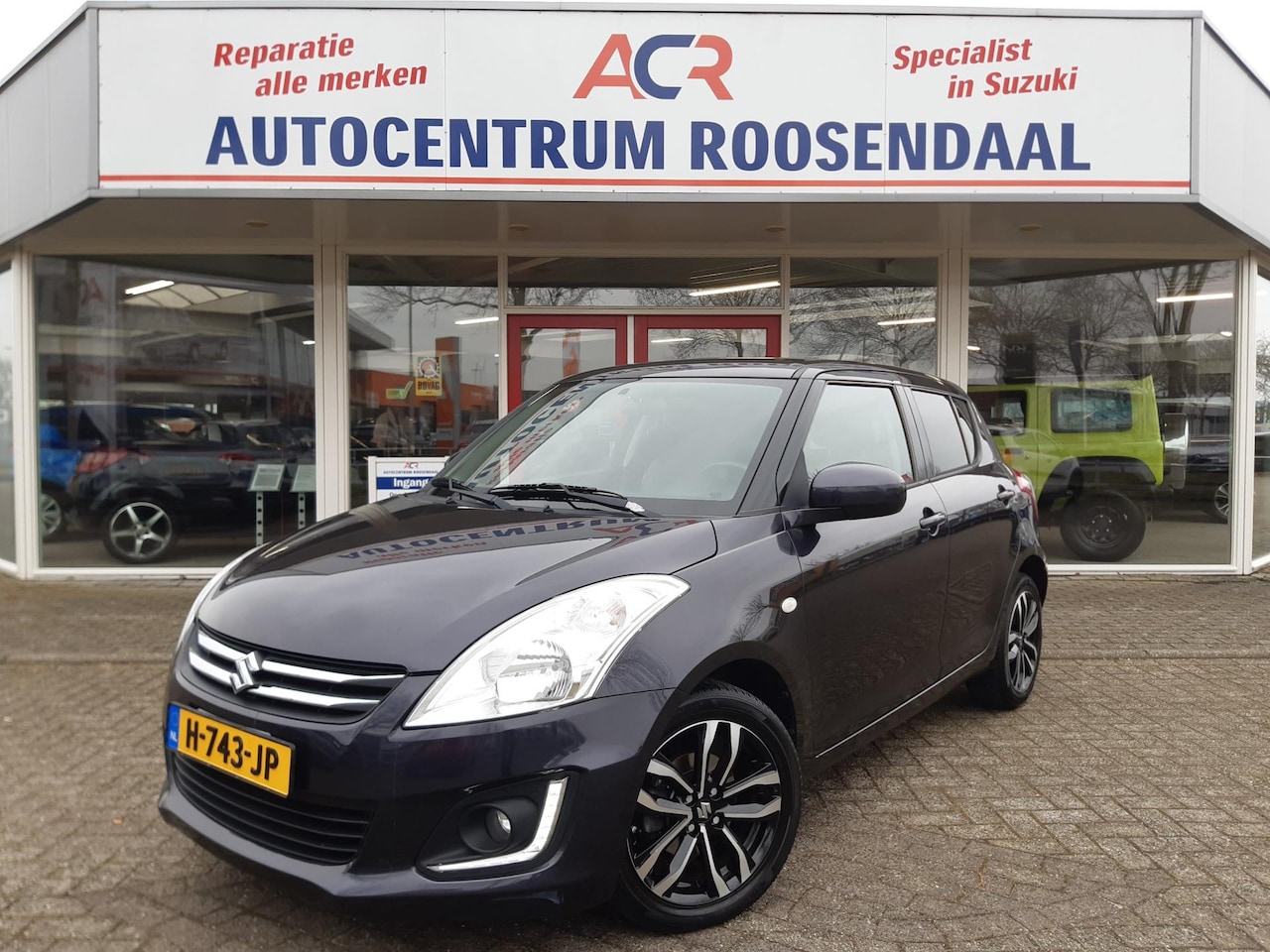 Suzuki Swift - 1.2 Dynamic EASSS LED LMV TREKHAAK STOELVERWARMING CRUISE HALF-LEER - AutoWereld.nl