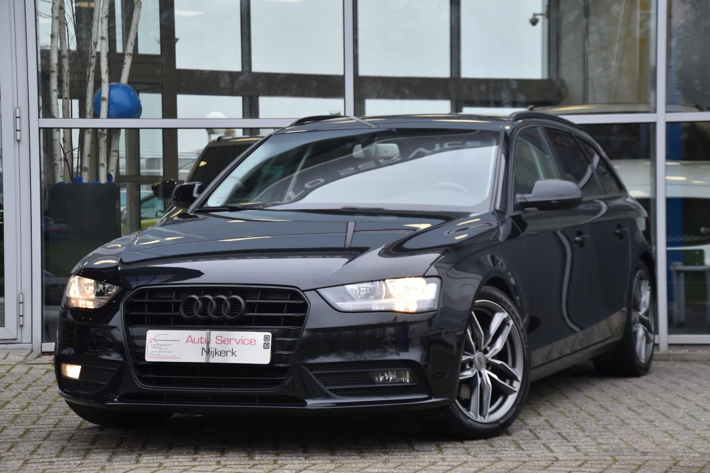 Audi A4 Avant - 1.8 TFSI Pro Line Business Airco Leder Nav. Pdc Lm-Velgen - AutoWereld.nl