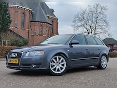 Audi A4 Avant - 3.2 FSI q. Pro Line