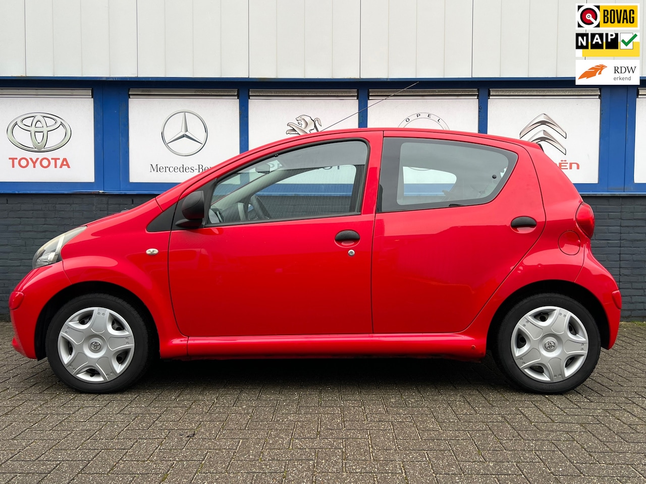 Toyota Aygo - 1.0-12V 5-DRS 2008 NWE.APK 2995EU - AutoWereld.nl