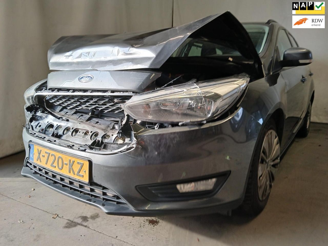 Ford Focus Wagon - 1.0 Lease Edition WOK SCHADEAUTO! - AutoWereld.nl