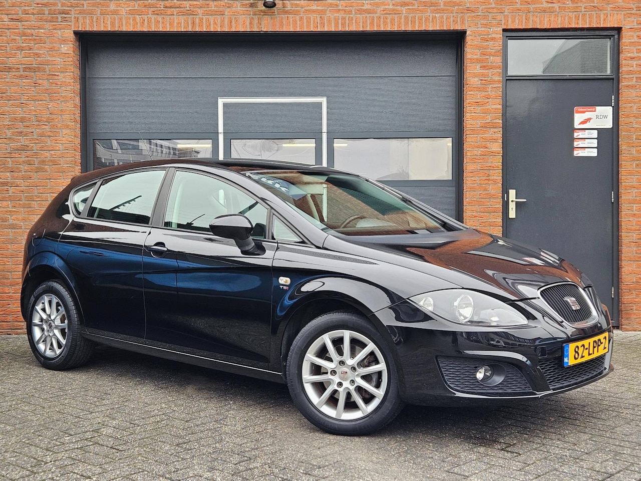 Seat Leon - 1.4 TSI Reference Airco Cruise 16" - AutoWereld.nl