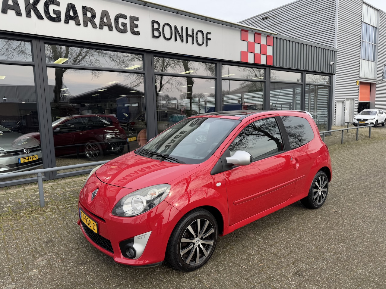 Renault Twingo - 1.2 TCE GT AIRCO-SCHUIFKANTEL DAK - AutoWereld.nl