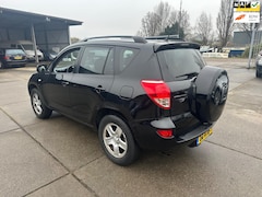 Toyota RAV4 - 2.0 VVTi Linea Terra