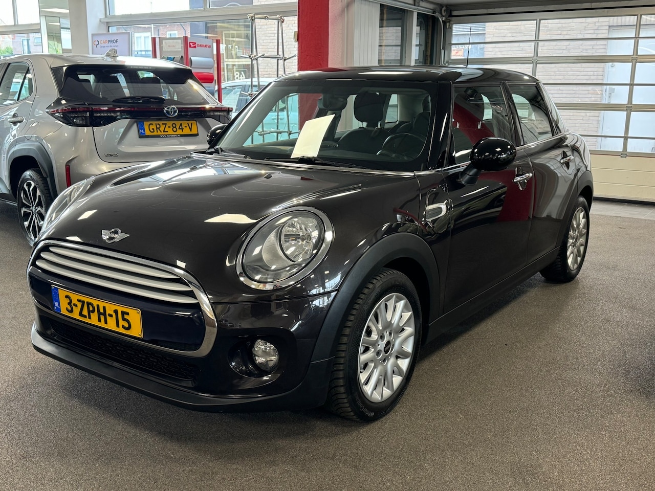 MINI Cooper - Mini 1.5 Business - AutoWereld.nl