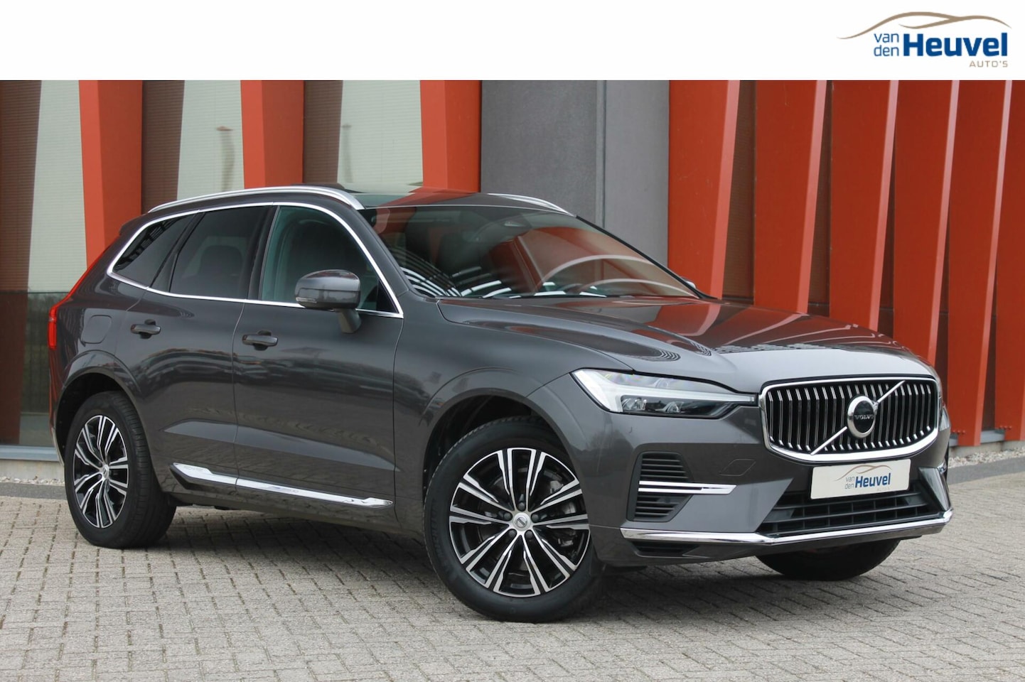 Volvo XC60 - T6 Recharge AWD Inscription - AutoWereld.nl