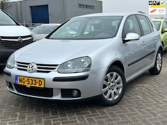 Volkswagen Golf - 2.0