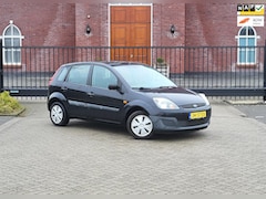 Ford Fiesta - 1.3-8V Champion / Airco / 5 deurs / Nap